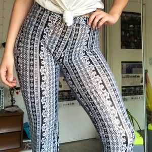 Bell bottom boho style pants 🦋